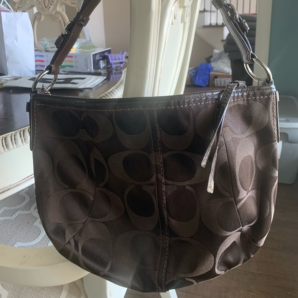 Coach purse - Picture 2 of 3